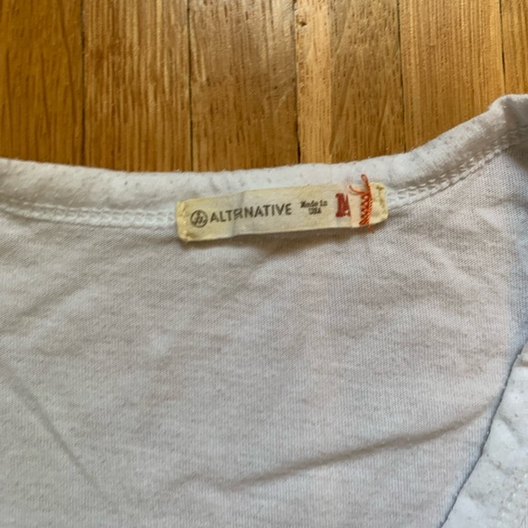 Men’s Alternative V Neck T-Shirt - Picture 2 of 2